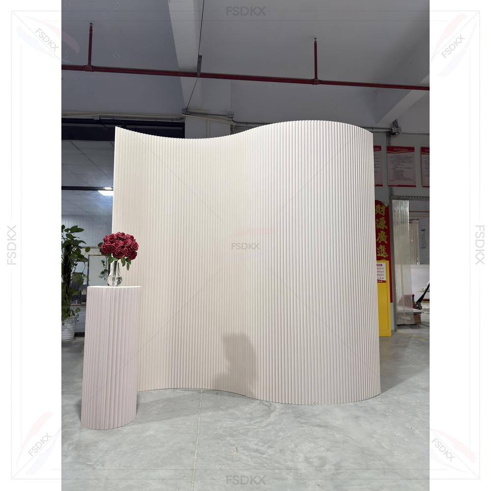 새로운 디자인 PVC 웨딩 배경막 흰색 맞춤형 스타일  - Supplier Wedding 리뷰 및 가격